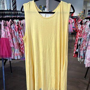 Ladies Style & Company Sleeveless Yellow Dress